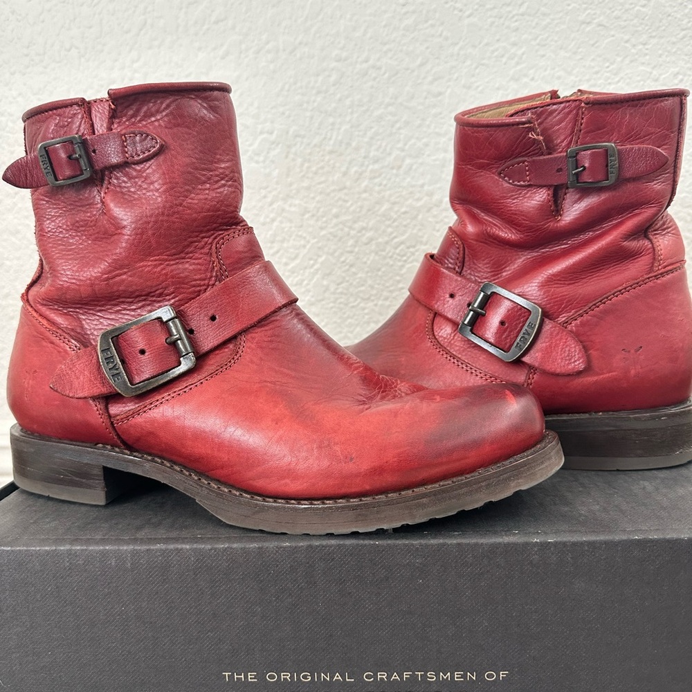 FRYE AND CO. Red Ankle Boots